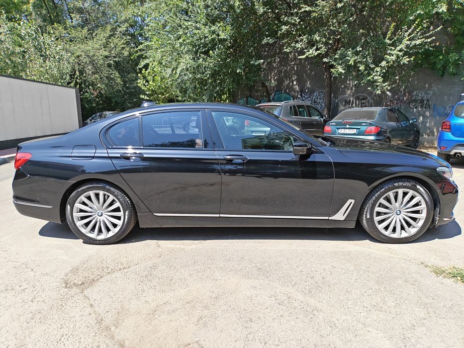 Bmw 750 XD 400 CP G12 Luxury Stare Perfecta Propietar Variante
