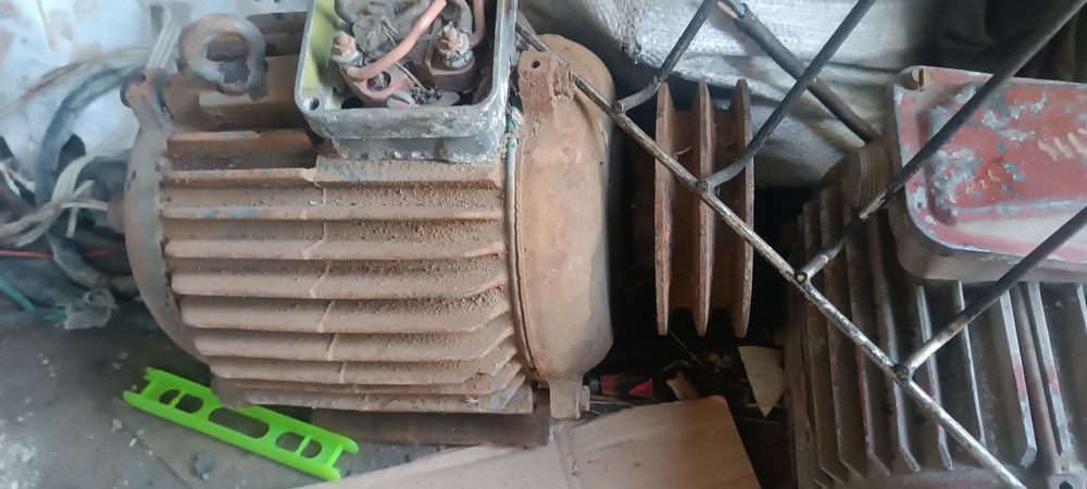 Электро двигателя .рабочие