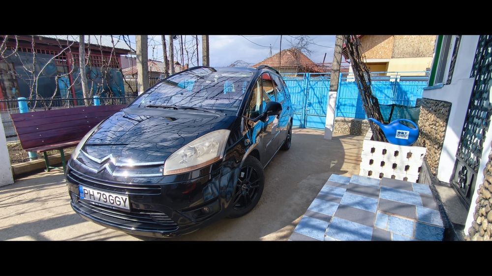 Citroen Grand C4 Picasso( 7)locuri -Spatiu generos pentru familia ta!