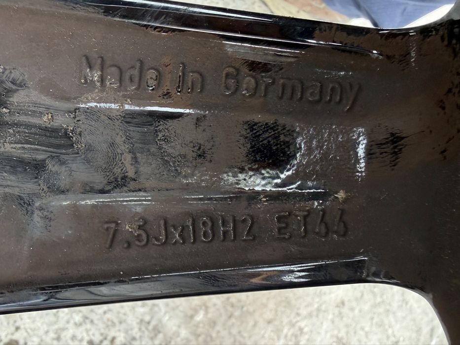 Jante / Roti Mercedes C W205, AMG : 225 45 18 / 245 40 18