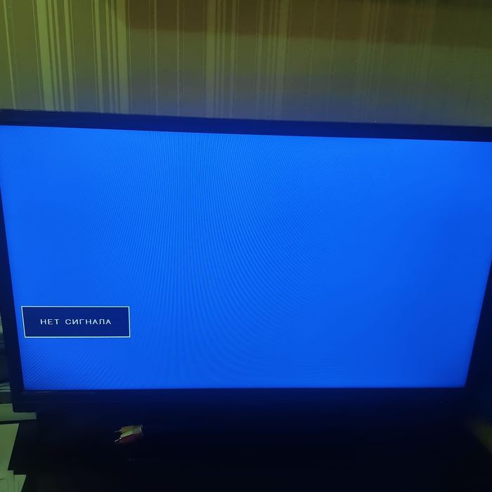 Продам телевизор 80 диагональ