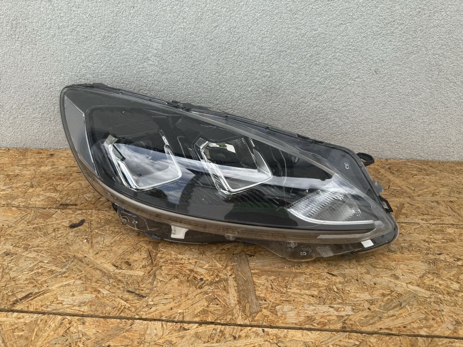 Far dreapta Ford Kuga 3 2020+ LED Original Europa