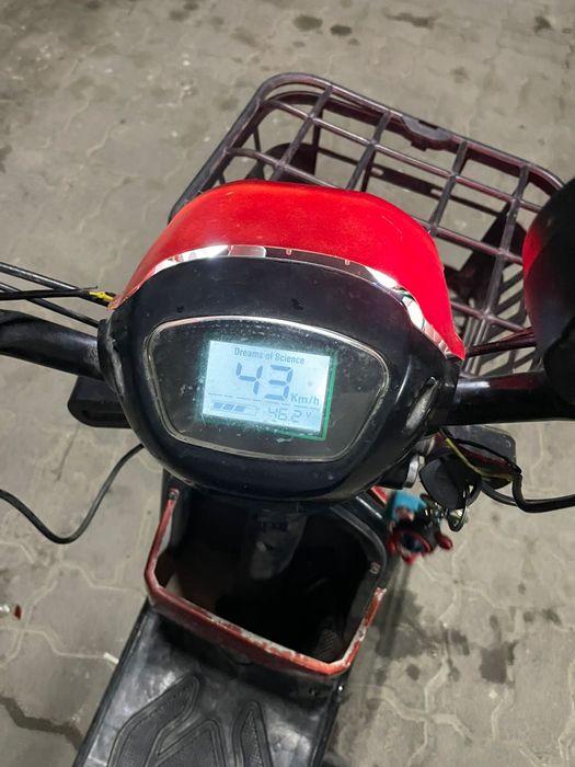 Электроскутер evestar8