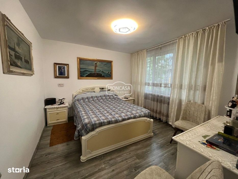 Apartament 3 camere zona Marchian , etaj 1