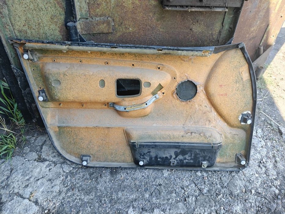 Продам карту двери Bmw e36