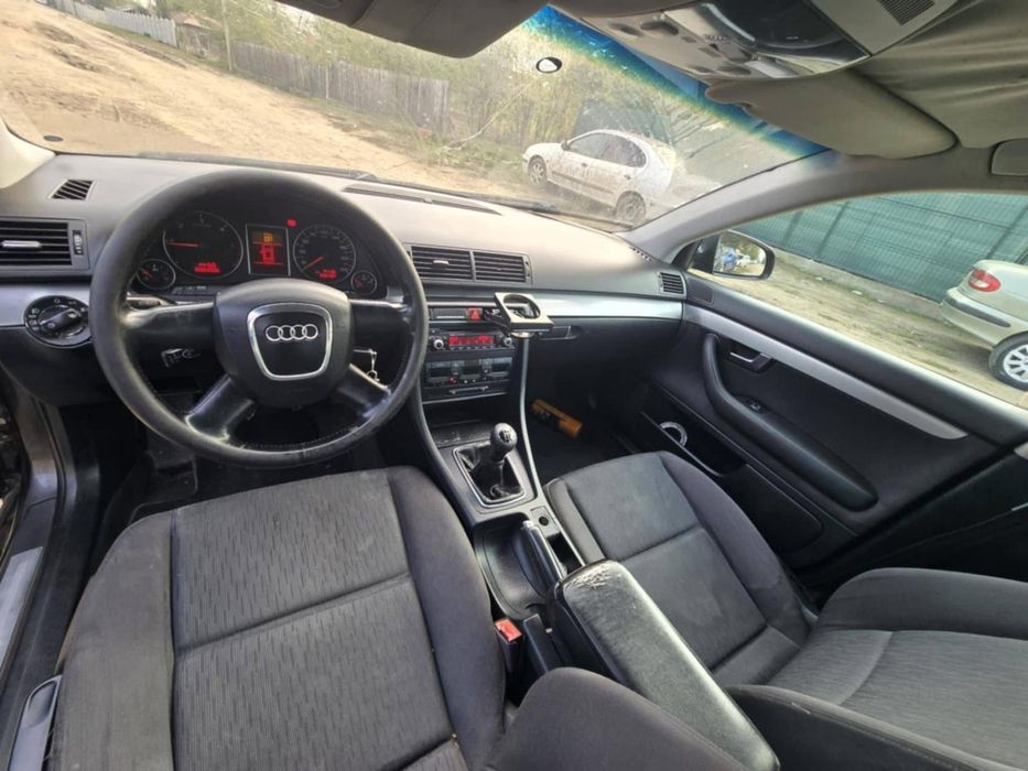 Vând Audi A4 B7 motor 1.9 tdi