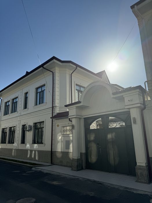 Продается новый евро дом в елитной махалле