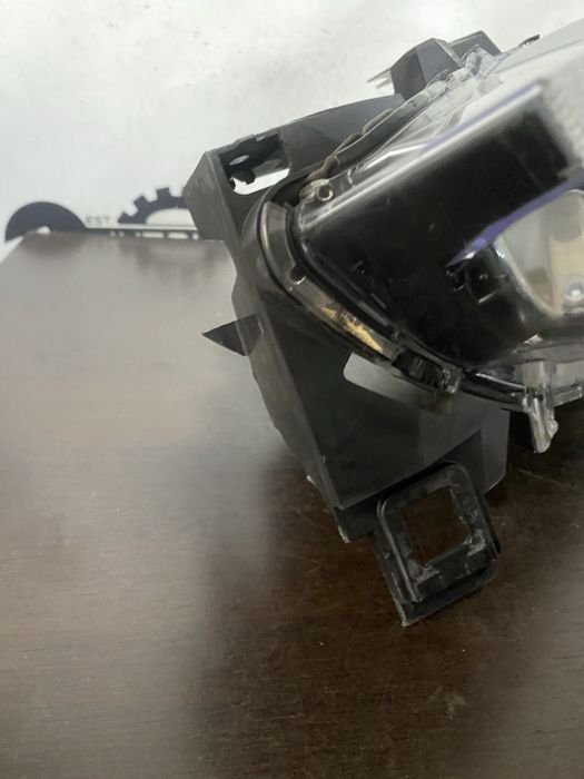 Far stanga cu led Mazda Cx5 an 2017-2021