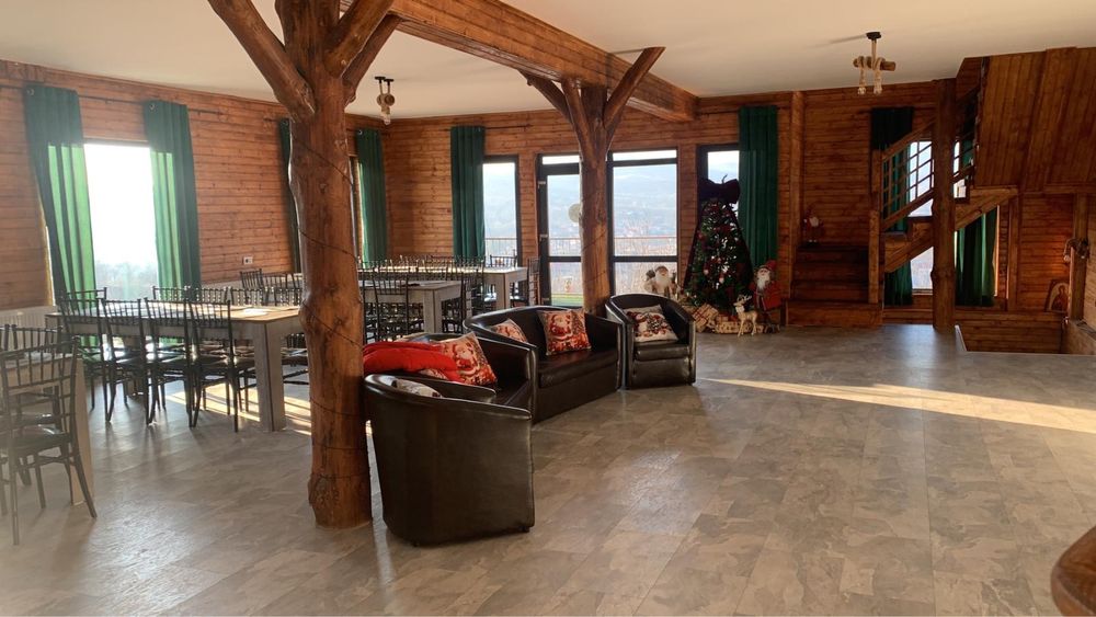 Cabană de inchiriat  Vila Fof  5 camere  ciubar Prahova