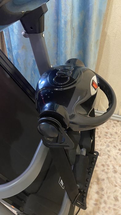 Продам беговую дорожку 200000 тг