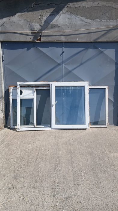 Geamuri termopan cum se vad în poza toate la 300lei