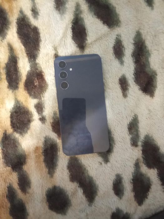Samsung a35 5g продам