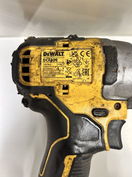 Dewalt DCF807 190Nm - Ударен безчетков винтоверт