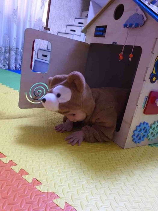 Бизиборд. Домик . 41x41x57 см. Реальный фото