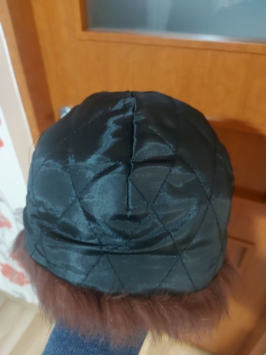 Caciula din blana naturala de vulpe