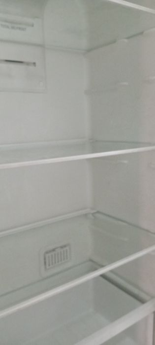Продам холодильник индезит в рабочем состоянии