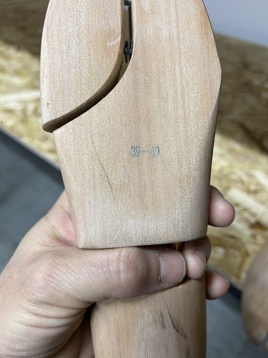 Продаётся обув маникен