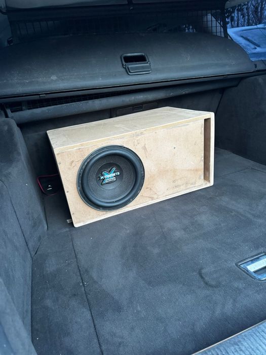 Subwoofere auto 700w rms. Crunch Fat Boy, Hifonics, Emphaser