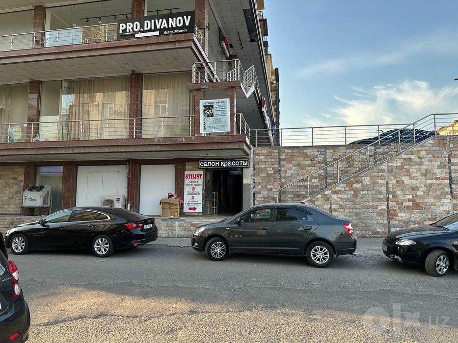 АВИАТОР KORZINKA ёнида 61 м² офис ижарага берилади