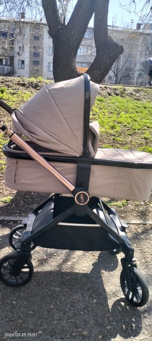 Продается коляска