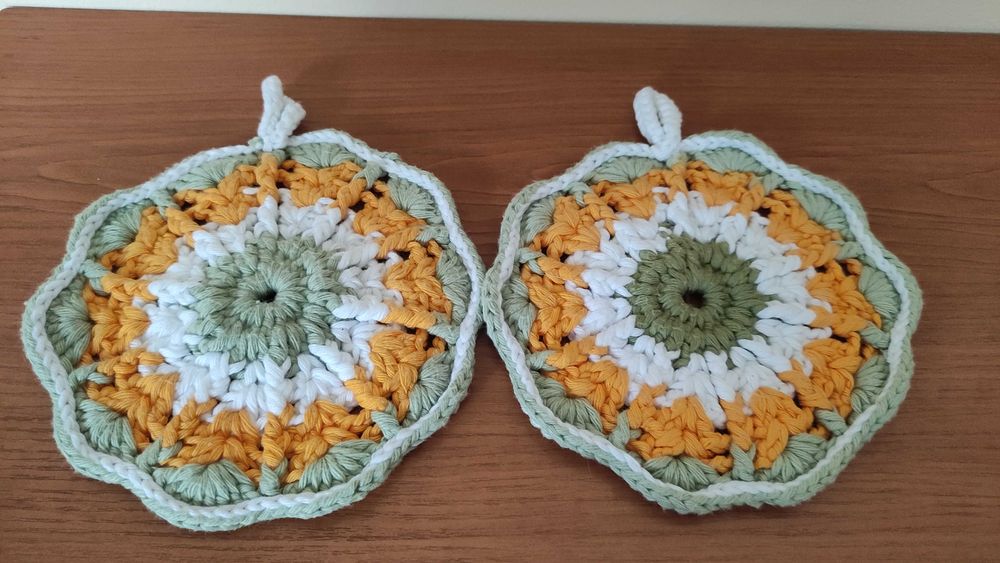 Кухненски ръкохватки плетени на една кука