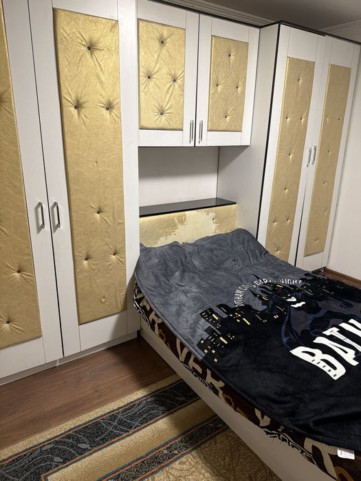 Спальный гарнитур.