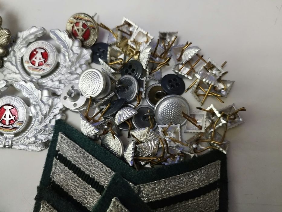 Lot insigne vechi armata germana, anii 1950 1960