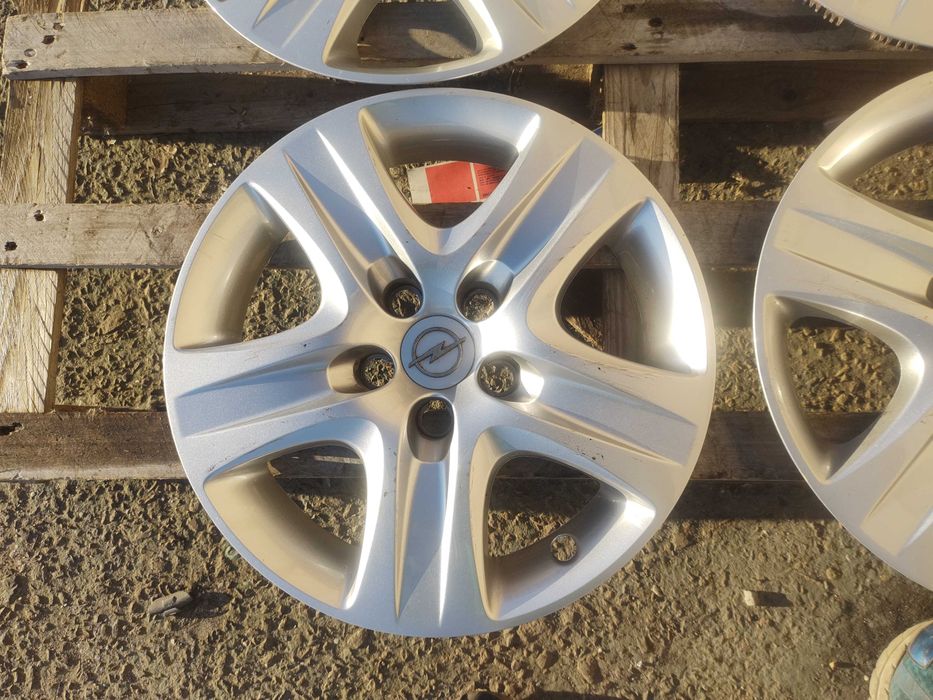 16 цола Тасове Opel Astra H Zafira B Meriva B Опел Астра 5х110