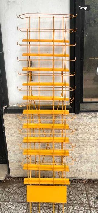 Продавам стелажи и щендер