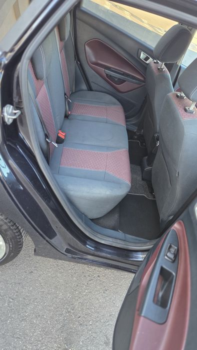 Ford Fiesta 1.6l Diesel Euro 5 Paket Titanium 2012