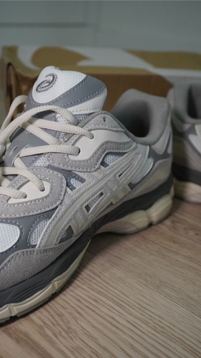 Asics gel NYC 46 размер