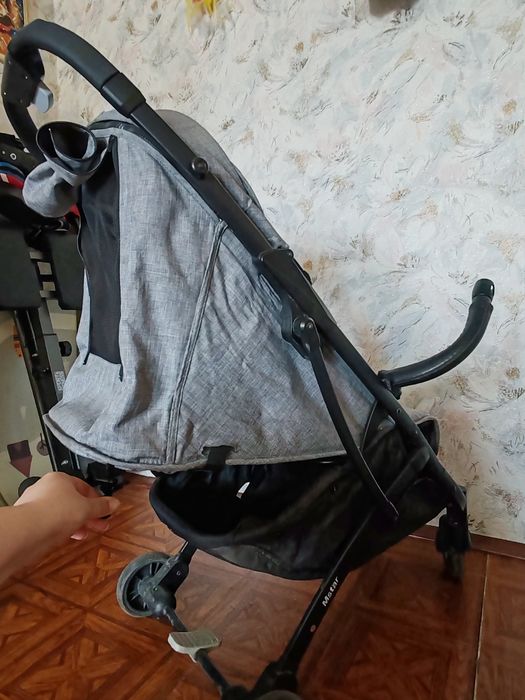 Продам коляску Mstar серая