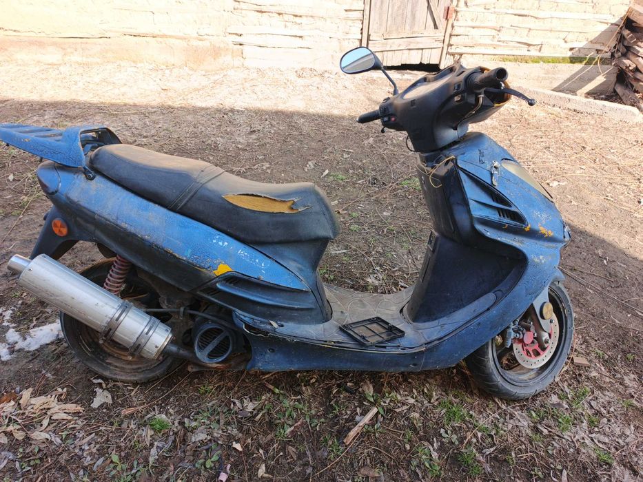 Продам мопед не на ходу