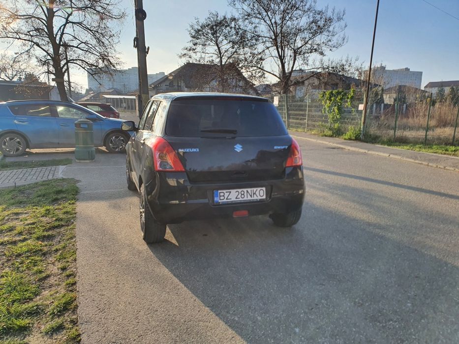 Suzuki Swift 1.3 92cp stare foarte buna