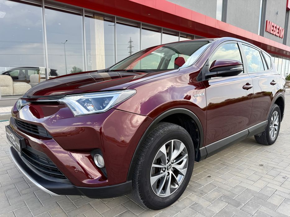 Toyota RAV 4 2.5 HYBRID 197к.с 2017г. FULL SERVICE