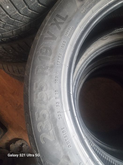 235*55 R 19 комплект continental