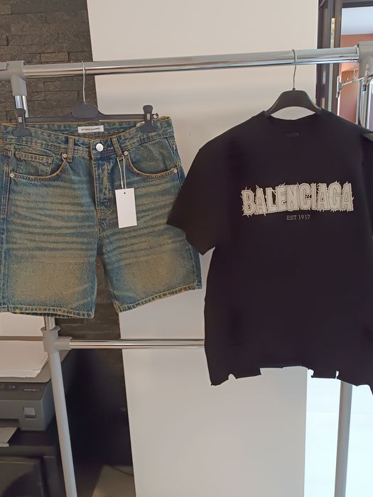Compleu bărbați tricou și pantaloni scurți de blugi