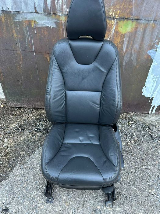 Предни седалки за Волво ХЦ60