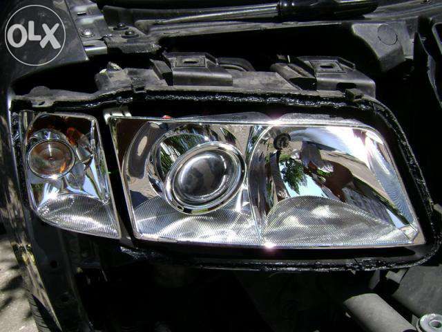 Полиране на фарове страхотен ефект - 33 евро.