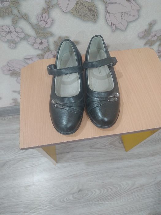 Туфли на девочку