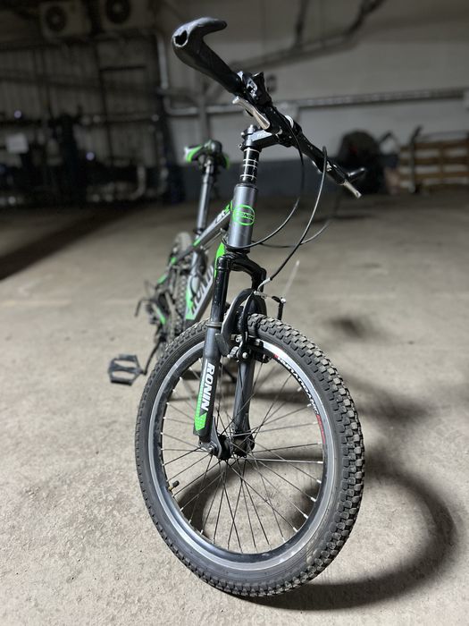 Продам велосипед Ronin подростковый