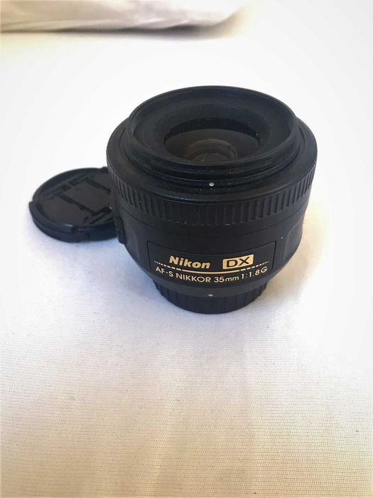 Обектив AF-S Nikkor 35mm f/1.8 DX за Nikon