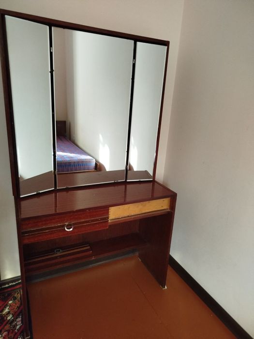 Спальный гарнитур сотилади