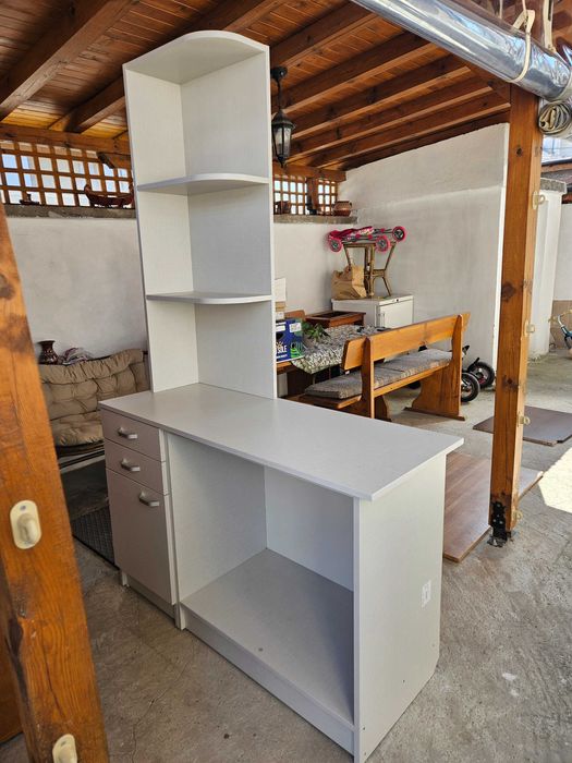 Гардероб и шкафче