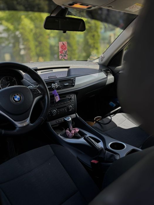 BMW X1 2013 — imagine 5