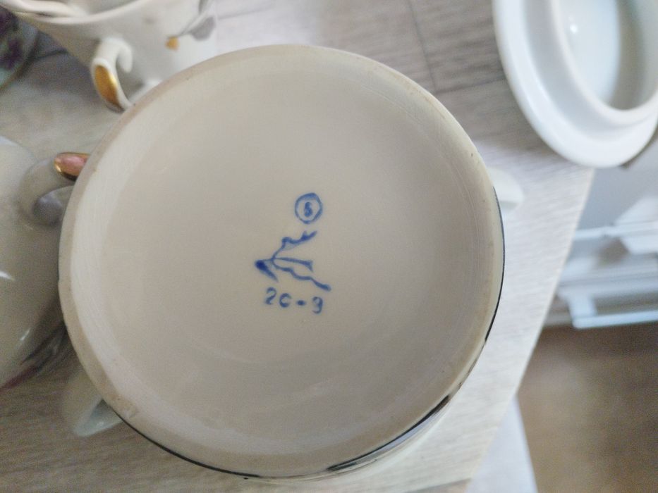 Фарфоровый сервиз