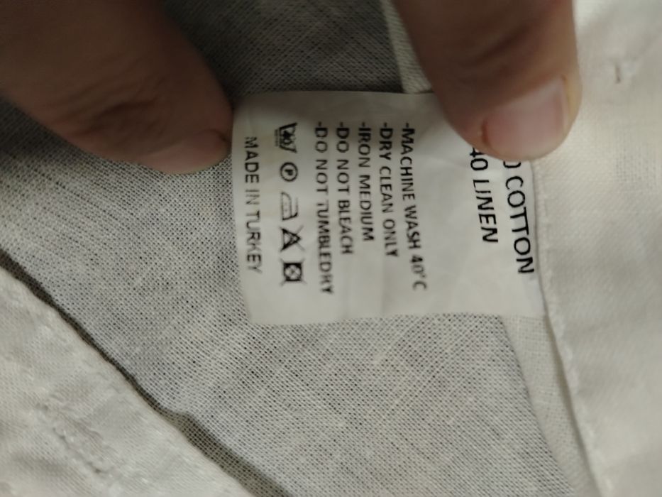 Продается мужская рубашка