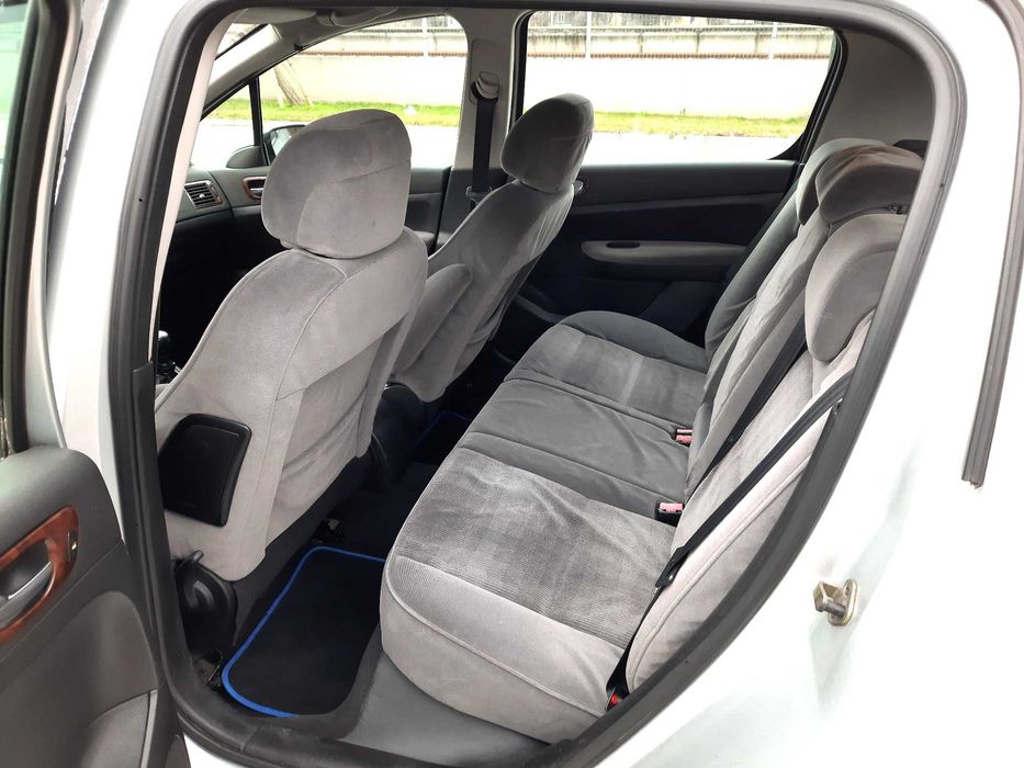 PEUGEOT 307 2000 HDI 90 к.с.