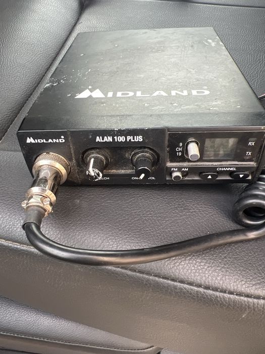 Statie Auto CB Midland