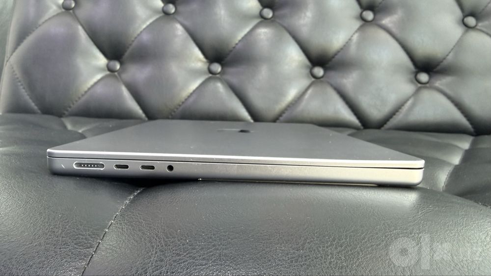 Apple MacBook Pro M2 Pro 2023 в хорошем состоянии